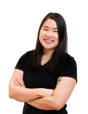 Rehab-Jennifer-Wai-Tung-Li-Registered-Massage-Therapist Osteopath Headshot