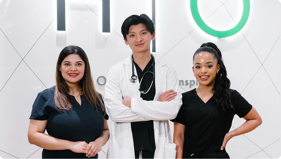 practitioners of walkin clinic with low wait time in toronto posing